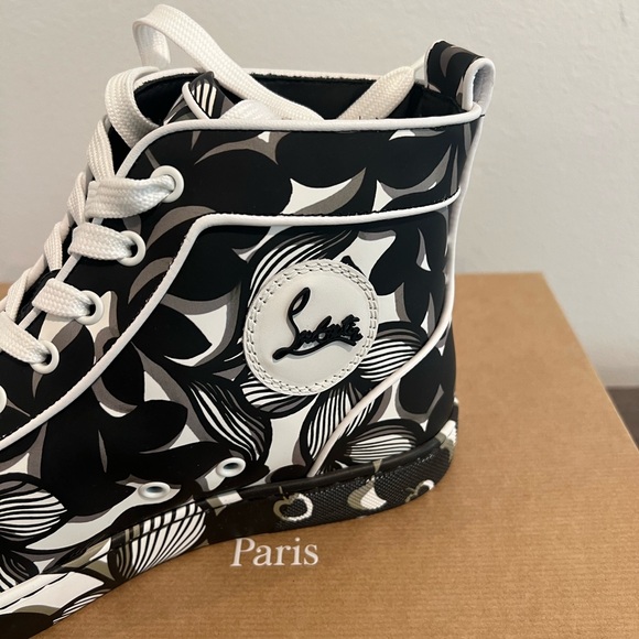 Christian Louboutin Louis Orlato
Gomm Petunia High-Top Sneakers 42EU (9M/10.5W) - Picture 5 of 8